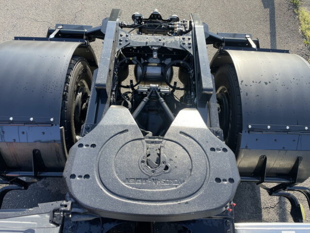 三菱ふそう　17スーパーグレート　トラクターヘッド　E尺　460馬力　リアエアサス　ハイルーフ　プレミアム