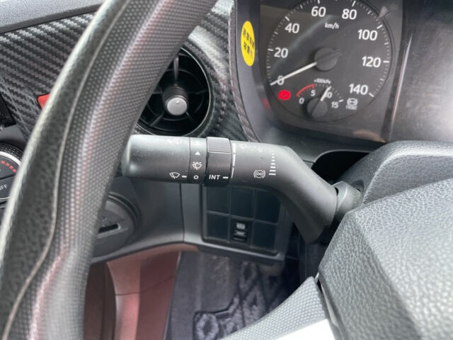 日野　17プロフィア　トラクターヘッド　架装多数　ハイルーフ