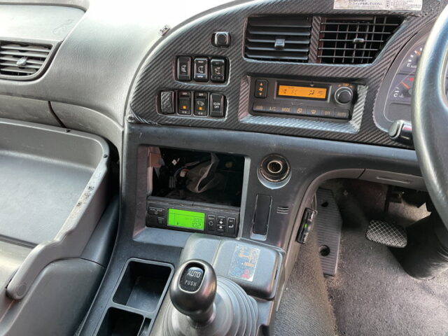 いすゞ：ギガ：冷凍ウィング：菱重製直結冷凍機：ジョロダーレール4列：アルミシマ床