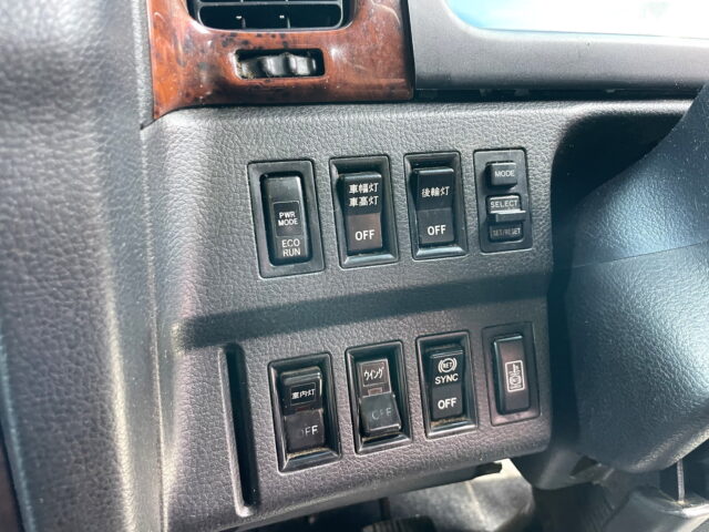 日野　プロフィア　ハイルーフ　ウィング　リア門口ステンレス　木床　内高247㎝