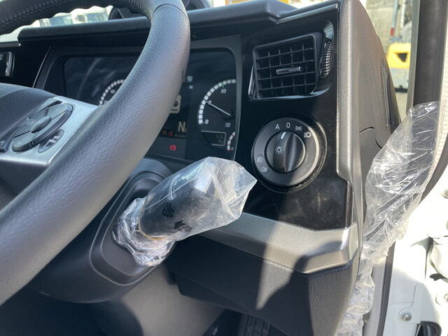 現行スーパーグレート：スーパーハイルーフ：ウィング：プレミアムライン：未使用