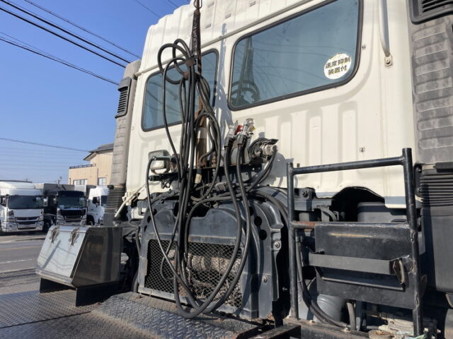 日野：テラヴィ：ハイルーフ：トレーラーヘッド：V8：ツインターボ：エアサス