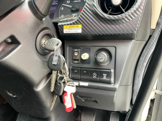 日野　17レンジャー　ハイルーフ　ウィング　架装多数　跳上ゲート　後輪エアサス