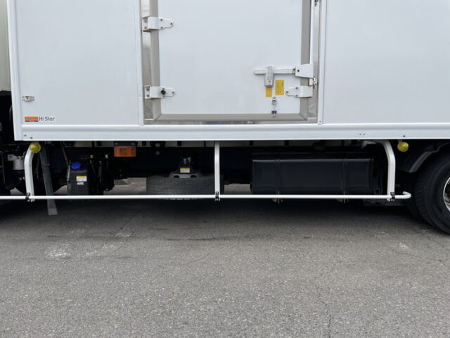 日野:17レンジャー:6200ワイド:冷凍バン:格納ゲート付:エアサス:ジョロ4キーストン