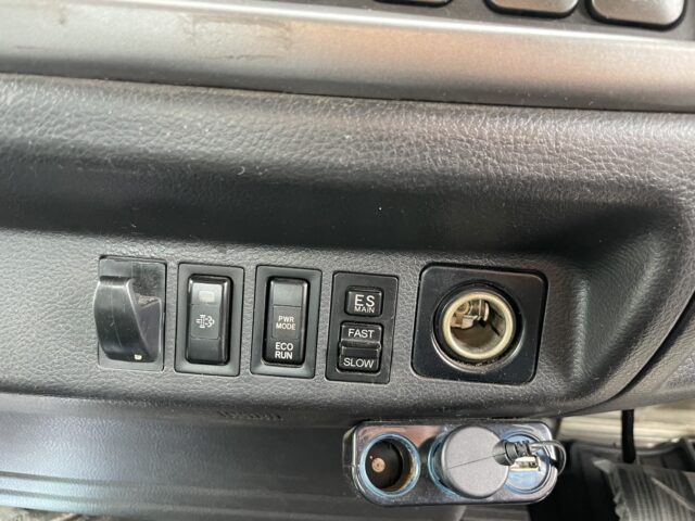 レンジャープロ　増トン　ハイジャッキセルフ　4段クレーン　ウィンチ/あゆみ板付　荷台長6500