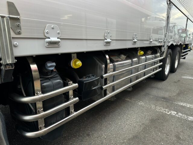 17スーパーグレート：ハイルーフ：ウィング：メッキ多数：アルミホイール：ステンレスサイドバンパー