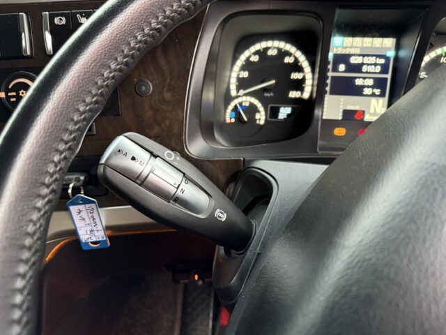 17スーパーグレート：ハイルーフ：ウィング：プレミアムラインエグゼクティブ：寝台メッキ