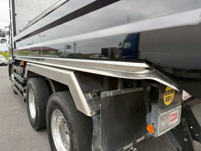 日野：17プロフィア：ダンプ：5300×2300：メッキ多数：7速MT：380馬力：電動コボレーン