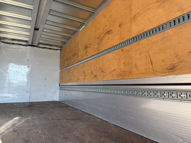 日野：17レンジャー：ウィング：6200ワイド：エアサス：格納ゲート