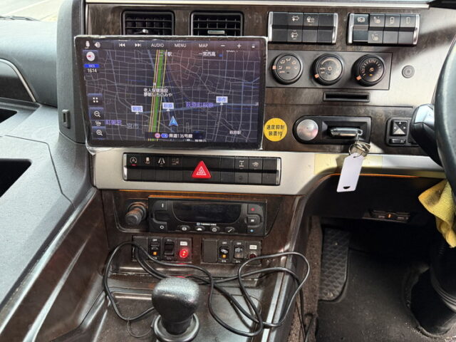 17スーパーグレート：ハイルーフ：冷凍ウィング：プレミアムライン：サブエンジン