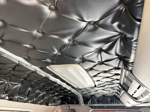 日野　プロフィア　冷凍ウィング　リア門口ステンレス　木床　プロシフト　380馬力