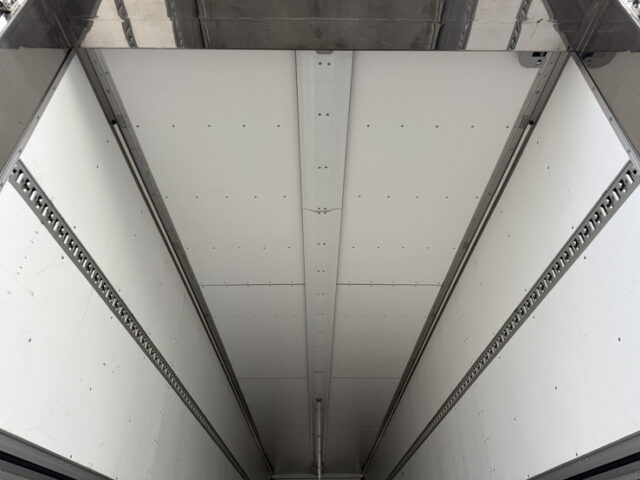 日本トレクス：トレーラー冷凍ウィング：段付き：2軸：前壁冷凍機：リフトアクスル