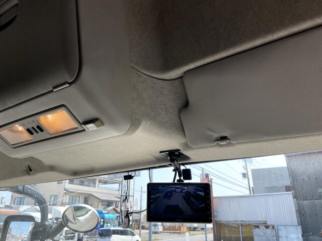 17スーパーグレート　ハイルーフ　ウィング　メッキ多数　アルミホイール　木床