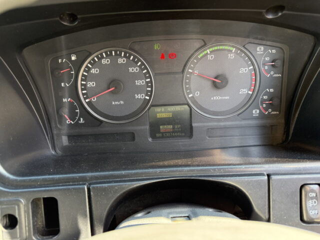 スーパーグレート：ウィング：アルミホイール：架装多数：国産エンジン：7速MT