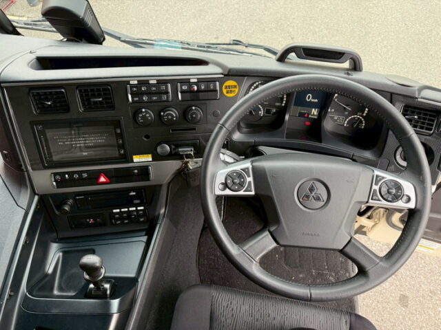 17スーパーグレート:ハイルーフ:ウィング:メッキ多数:前後門口ステンレス