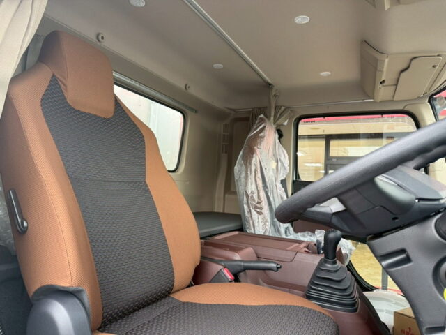 日野：17レンジャー：冷凍ウィング：アルミシマ床：-30度設定：6速MT：240馬力