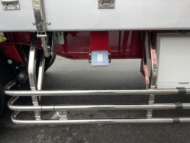 トレクス：トレーラー：冷凍ウィング：未使用：3軸：リフトアクスル：前壁：冷凍機