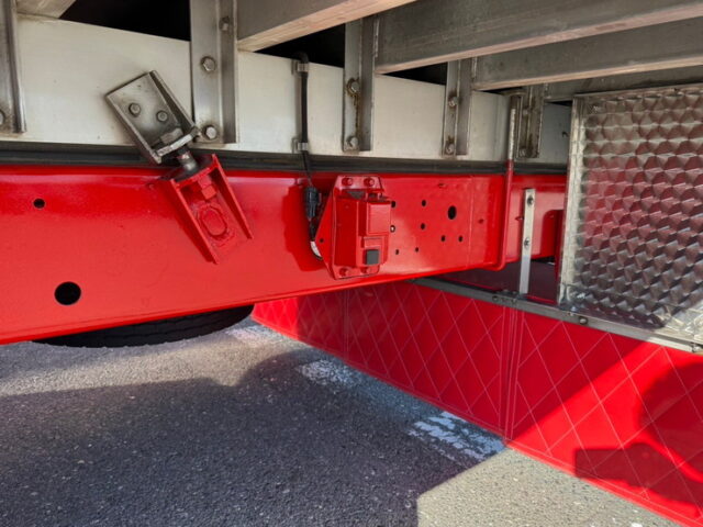 委託販売車両　レンジャープロ　ハイルーフ　セミワイド　ハイグレード　ヤマダボデー　ステンレス多数