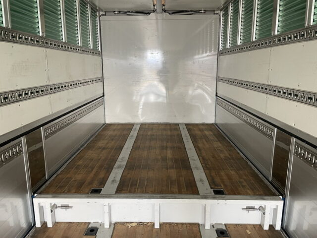 令和4年式 トレクス製 3軸 段付きトレーラーウィング リフトアクスル 後軸残し