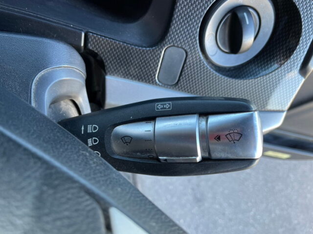 三菱ふそう　スーパーグレート　トレーラーヘッド　ハイルーフ　AT　ステンレスサイドバンパー