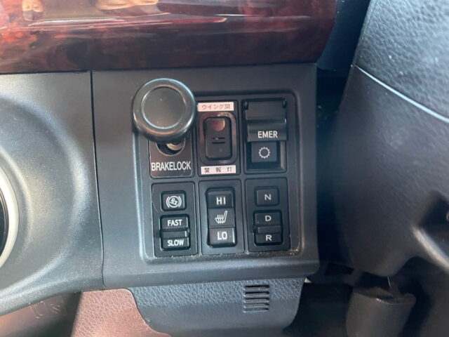 日野：１７レンジャー：ワイド：冷凍ウィング：AT：トレクス造りボデー：ステンレス多数：アルミホイール　