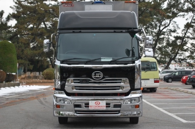 【176】UDトラックス　クオン　低床　アルミウイング　ハイルーフ