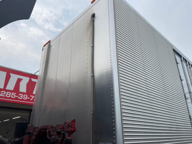 R1　プロフィア　冷凍バン　横扉　7MT　ステンレス多数