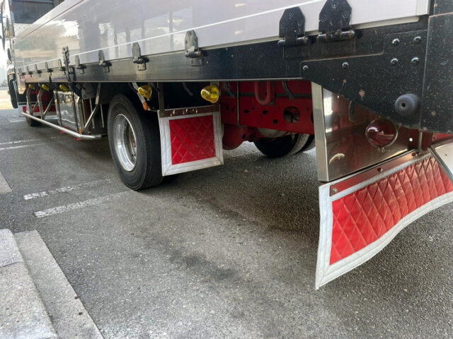 H29 いすゞ　フォワード　ワイド　アルミ平ボディ