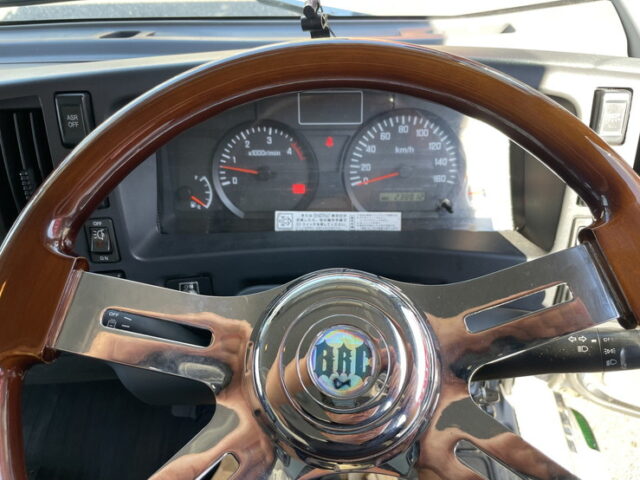 いすゞ　エルフ　ウィング　架装多数　波板ステンレス　造りボディ　ワイド