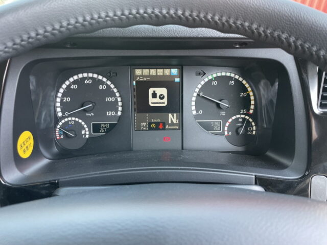 現行スーパーグレート：スーパーハイルーフ：ウィング：プレミアムライン：未使用