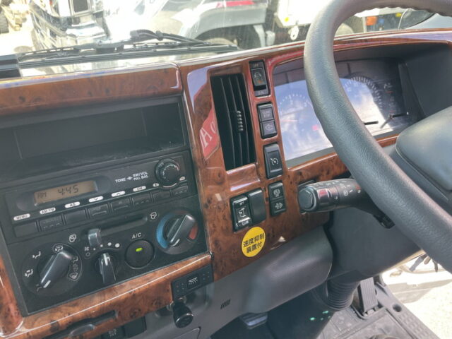 いすゞ：フォワード：増トン：ウィング：7200ボデー：ワイド：6発ターボ