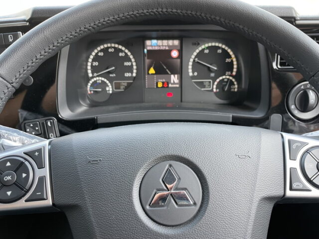 現行スーパーグレート：スーパーハイルーフ：ウィング：プレミアムライン：未使用