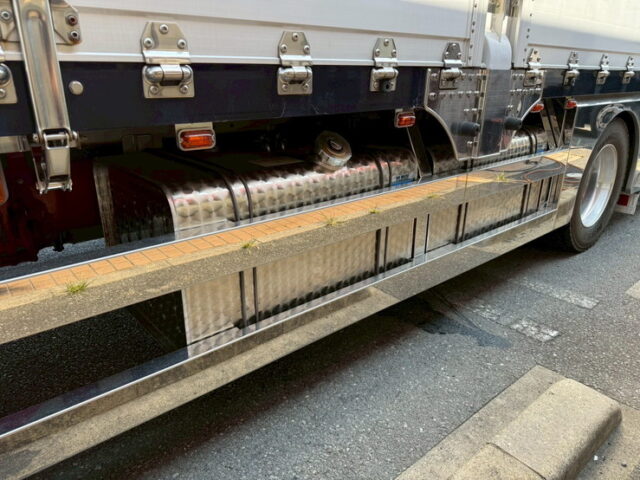 ベストワンファイター：6200セミワイド：造りボデー：ウイング：カスタム：超低走行：270馬力