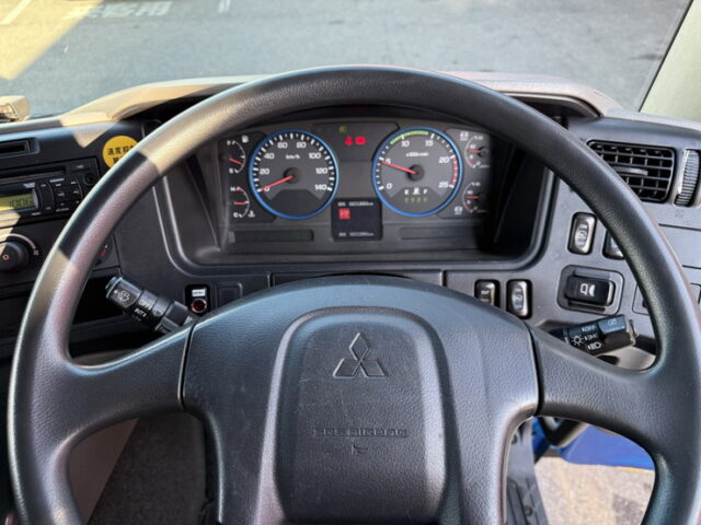 スーパーグレート：ウィング：メッキ多数：アルミホイール：ステンレス床：7速MT