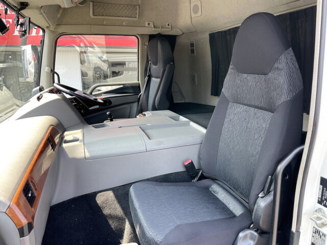 17スーパーグレート　ハイルーフ　ウィング　メッキ多数　アルミホイール　木床