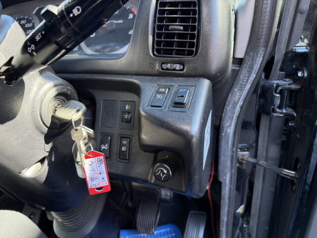 日野：レンジャープロ：ウィング：ボディ枠ステンレス：90アオリ：240馬力：エアサス