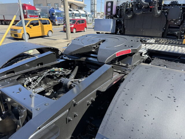 24スーパーグレート：スーパーハイルーフ：トレーラーヘッド：未使用：プレミアムライン