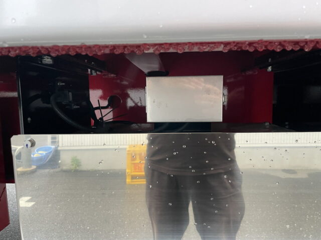 トレクス：トレーラー：冷凍ウィング：未使用：3軸：リフトアクスル：前壁：冷凍機