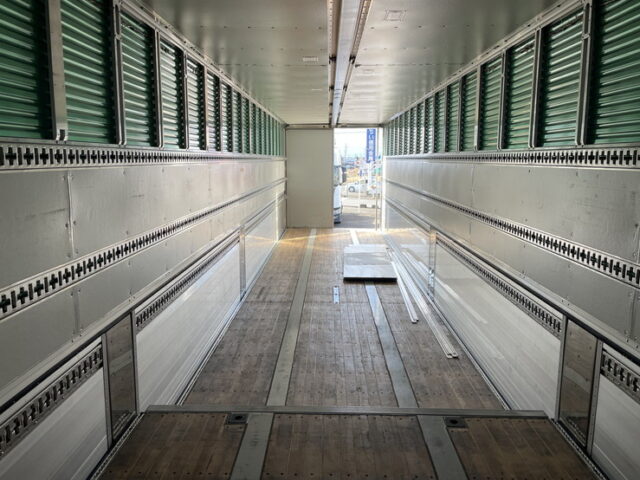 令和4年式 トレクス製 3軸 段付きトレーラーウィング リフトアクスル 後軸残し