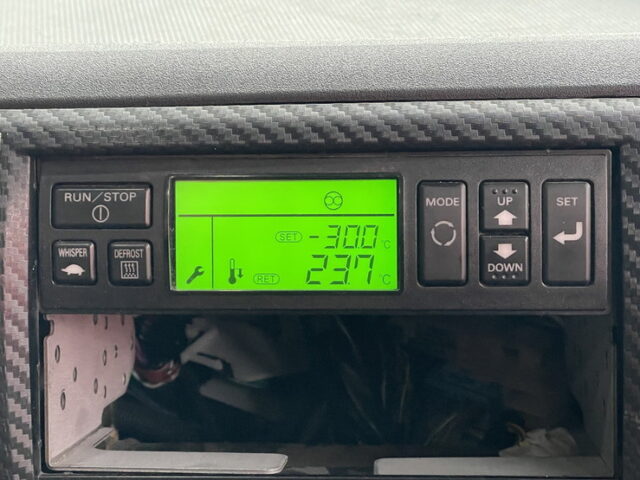 日野　17プロフィア　冷凍バン　ジョロダー4列　キーストン床　サブエンジン　TU85SA　格納ゲート