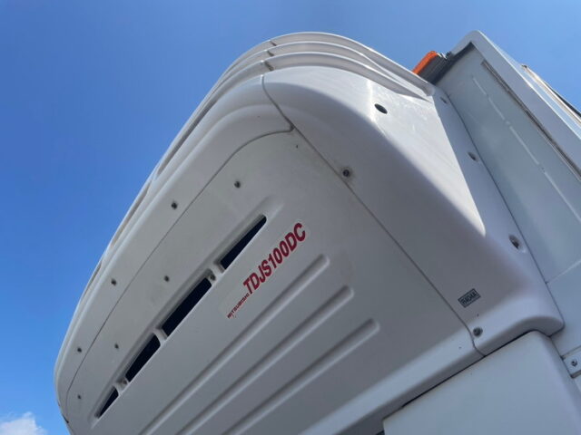 日野　17プロフィア　冷凍ウィング　ステンレス多数　菱重製冷凍機TDJS100DC