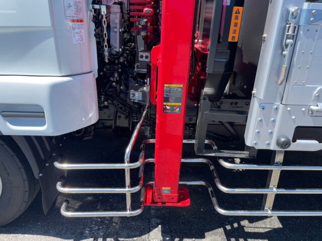 三菱ふそう：ファイター：増トン：未使用：ハイジャッキセルフ：ステンレスサイドバンパー