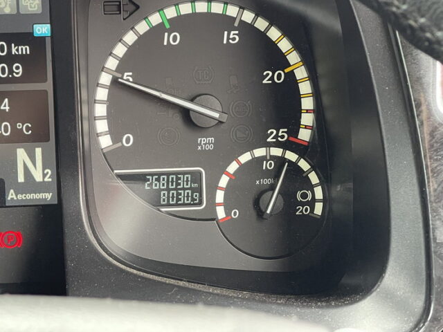 17スーパーグレート　ハイルーフ　冷凍バン　矢野特殊ボディ　コルゲート　サブエンジン