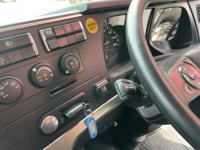 17スーパーグレート　ハイルーフ　ウィング　アルミホイール　格納ゲート付