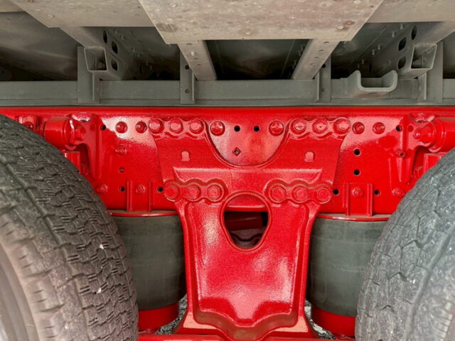 日野:17プロフィア:ハイルーフ:ウィング:メッキドア:アルミホイール:リア門口ステンレス