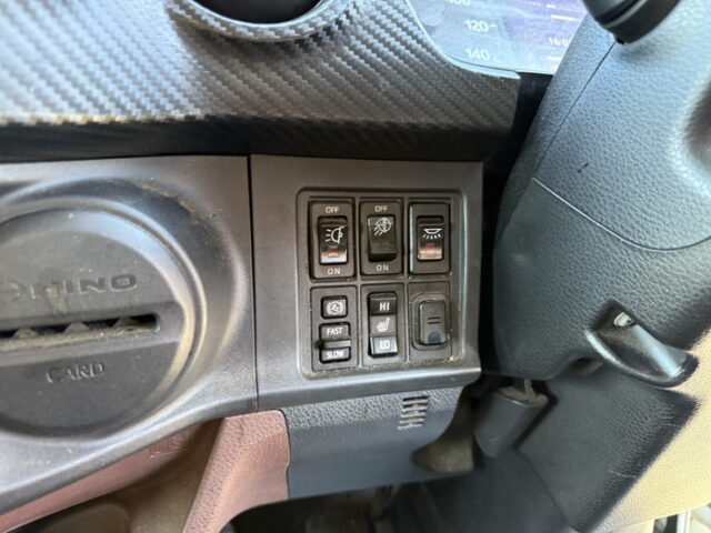 日野：17レンジャー：ハイルーフ：ウィング：6200ワイド：エアサス：跳上パワーゲート