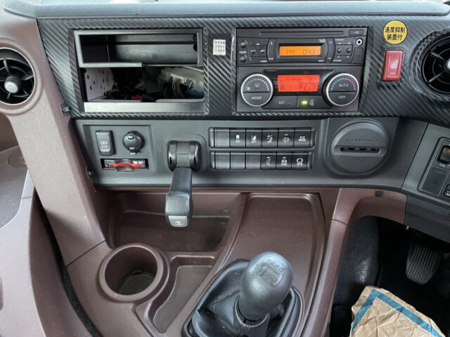 日野：17プロフィア：ハイルーフ：トレーラーヘッド：7速MT：450馬力：E13Cエンジン