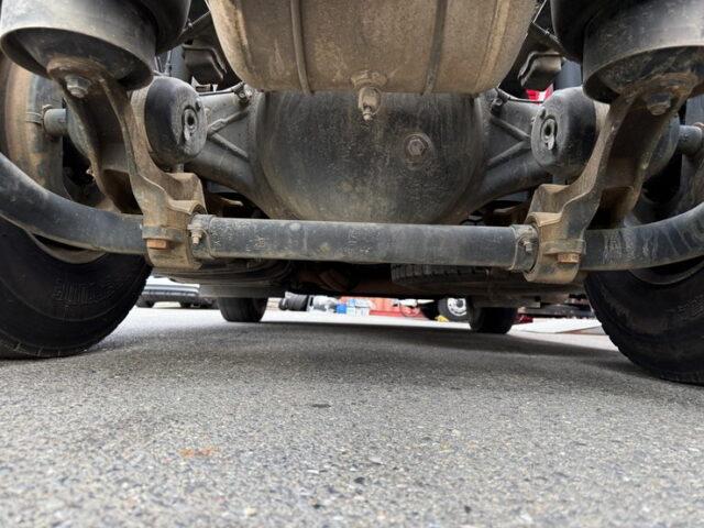 スーパーグレート：トレーラーヘッド：ハイキャブ：アルミホイール：エアサス