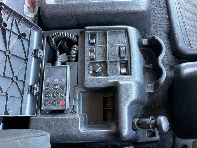 日野　プロフィア　冷凍ウィング　リア門口ステンレス　木床　プロシフト　380馬力