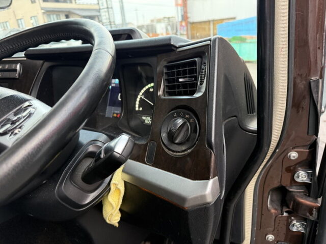 17スーパーグレート：ハイルーフ：冷凍ウィング：プレミアムライン：サブエンジン